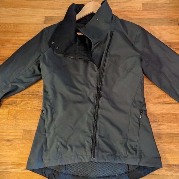 Arc'teryx A2B Commuter Jacket - Gray, Women's Medium - Picture 7 of 14
